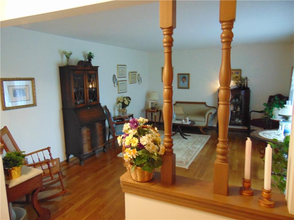 Photo 4 of 22506 E 291ST Street
