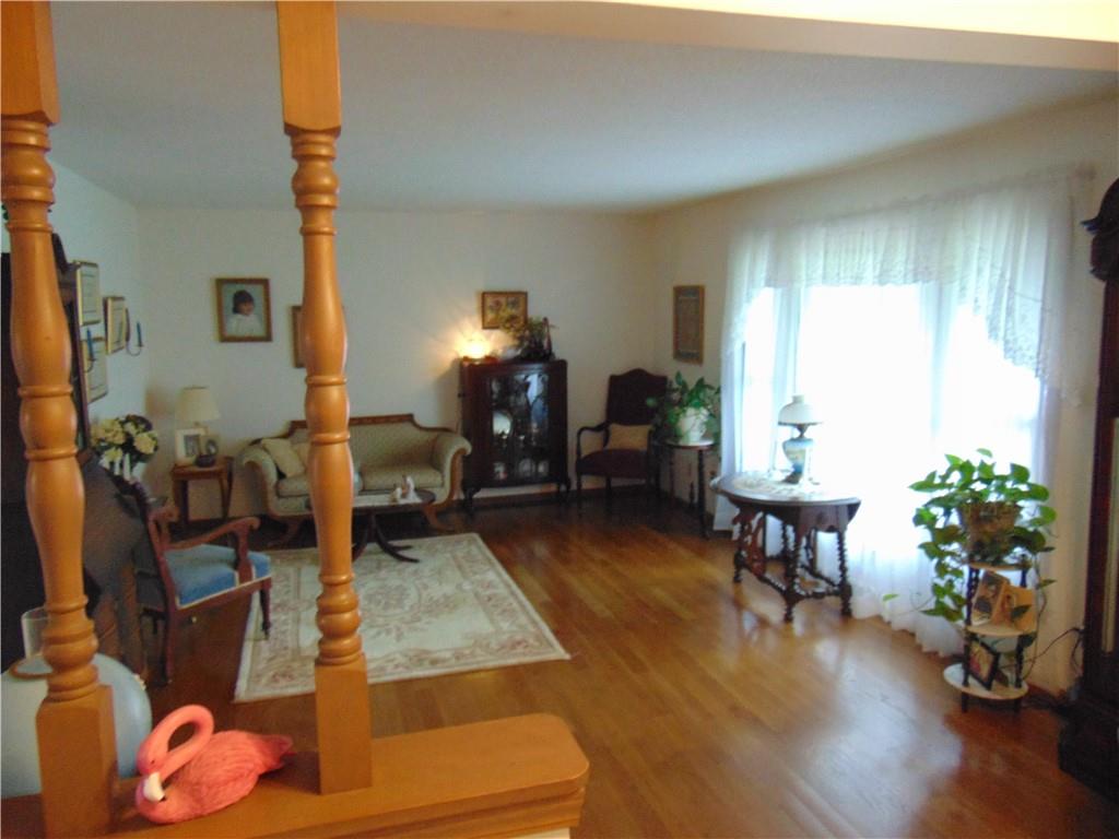 Photo 5 of 22506 E 291ST Street