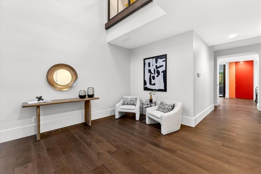 Photo 5 of 3906 W 69th Street
