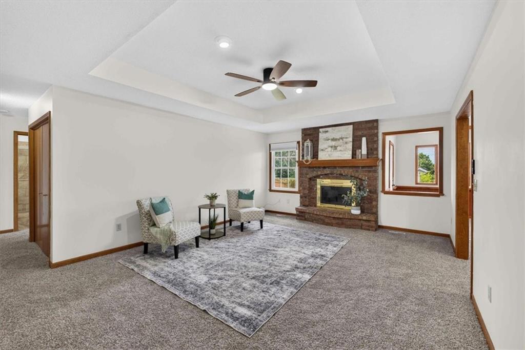 Photo 2 of 1006 N King Avenue