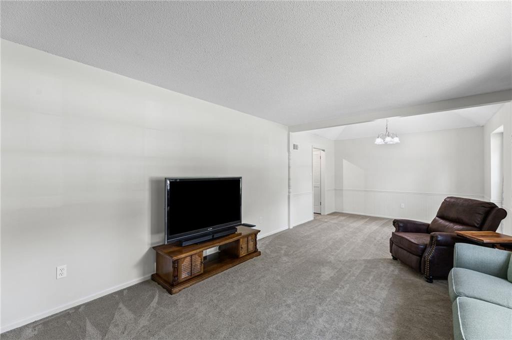 Photo 6 of 507 London Way
