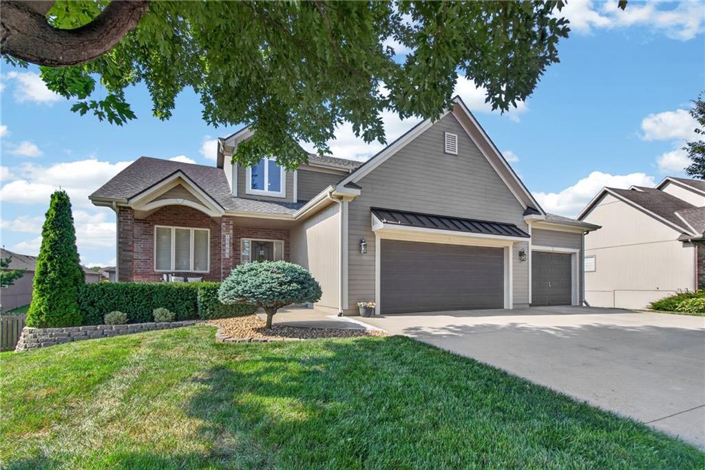 Photo 4 of 12203 Canna Court