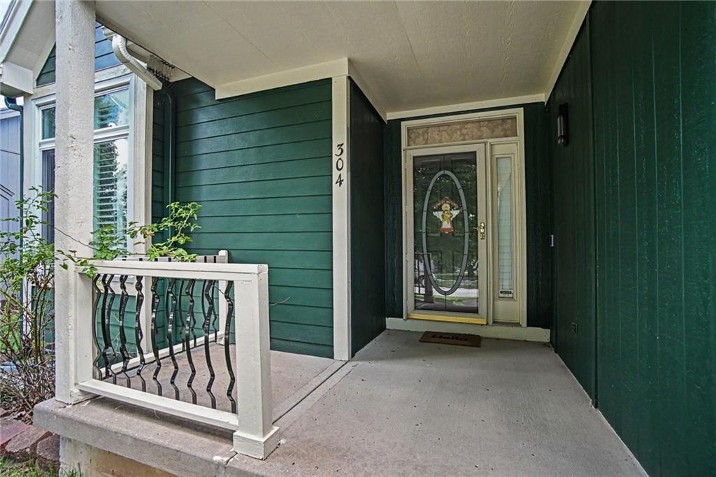 Photo 4 of 304 Shannon Avenue