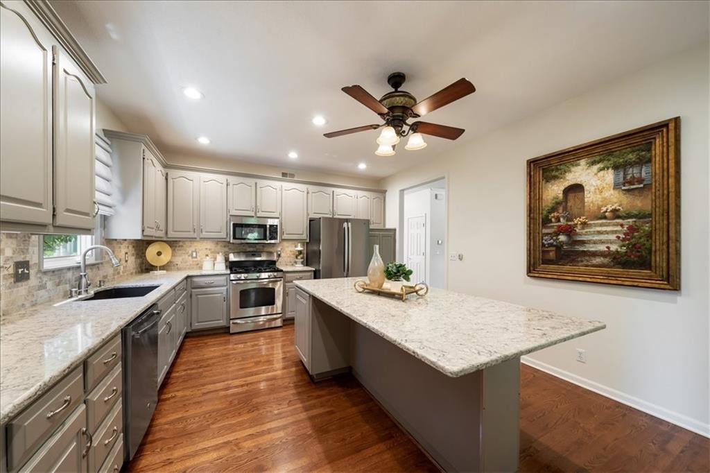 Photo 5 of 11208 W 117th Street