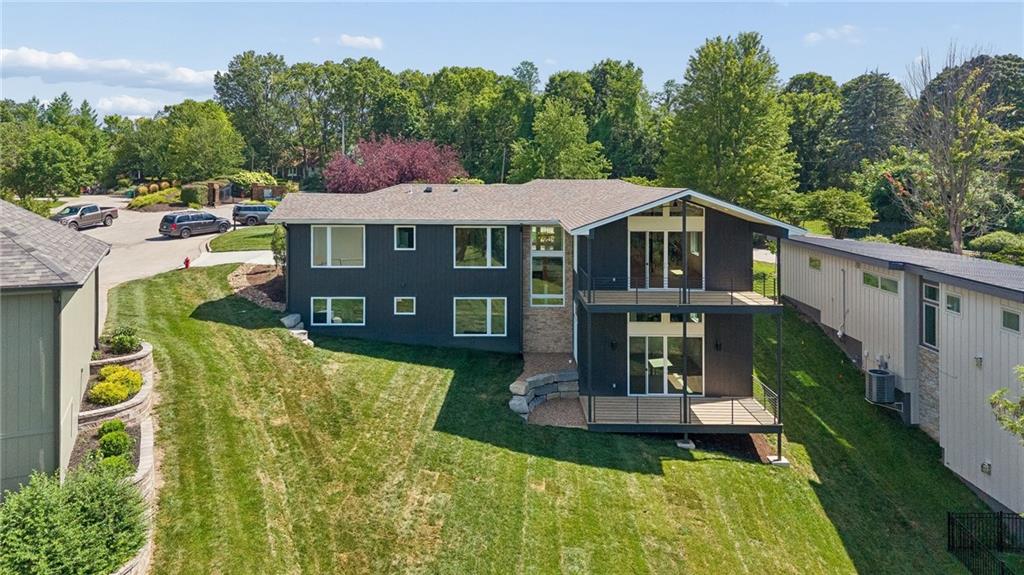 Photo 5 of 5870 Chateau Court