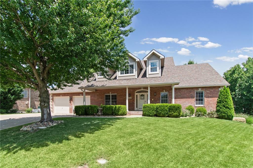 Photo of 702 Bellerive Court