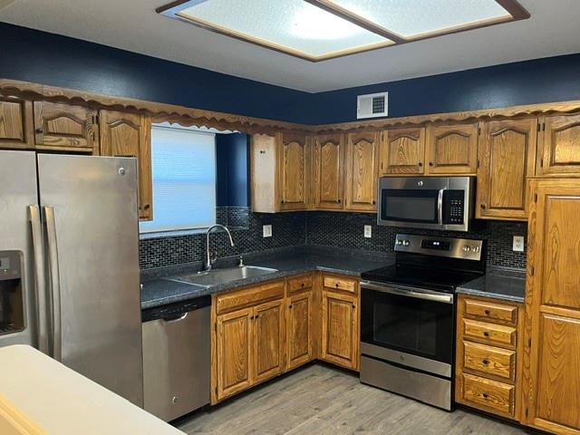 Photo 6 of 709 SW 30th Street