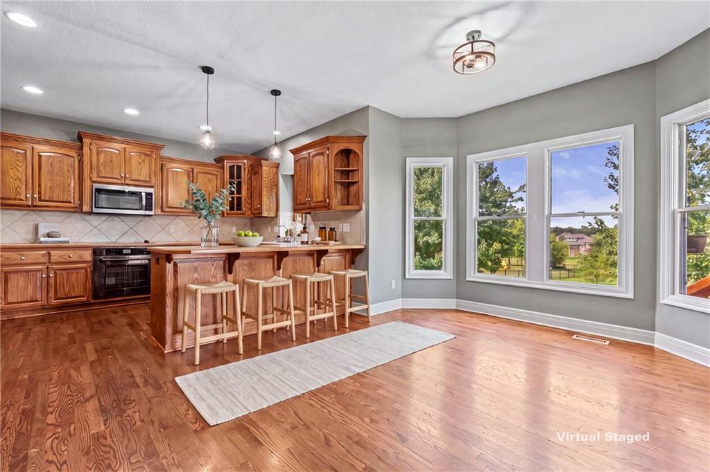 Photo 5 of 2108 Prairie Creek Drive
