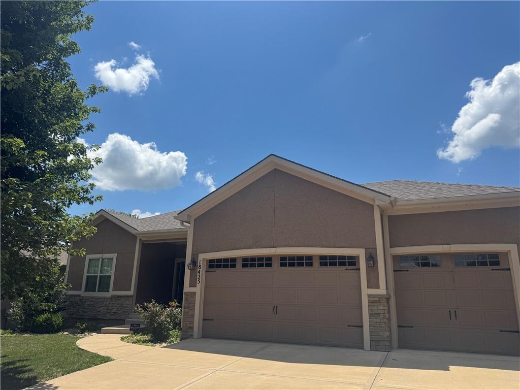 Photo of 18425 W 193 Terrace in Spring Hill, KS
