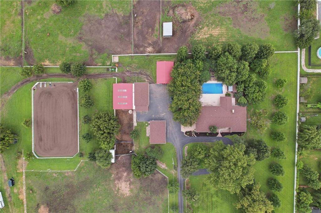 Photo of 12444 Leavenworth Road