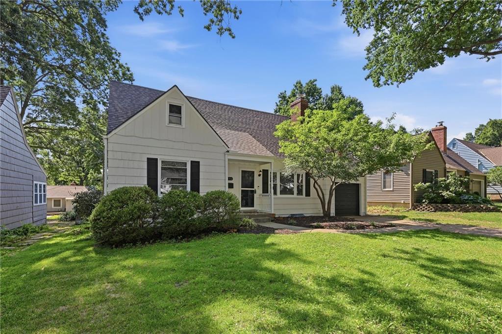 Photo 3 of 5516 Rosewood Street