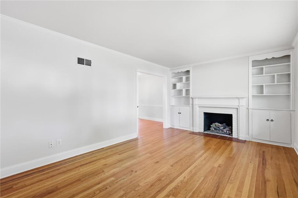 Photo 4 of 5516 Rosewood Street
