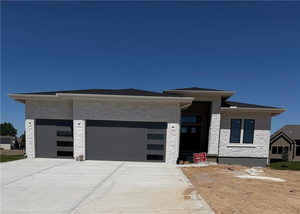 Photo of 6010 Apache Drive