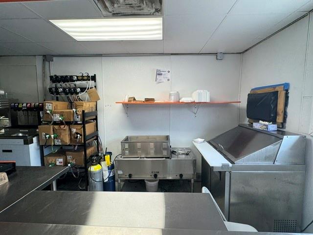 Photo 7 of 6901 Prospect Avenue