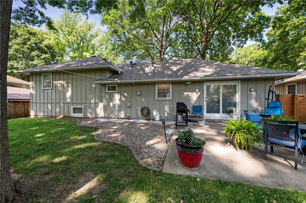 Photo 4 of 5223 Cody Street