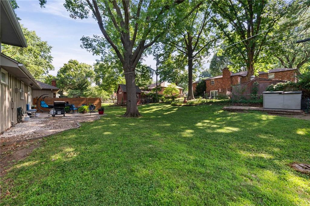Photo 6 of 5223 Cody Street