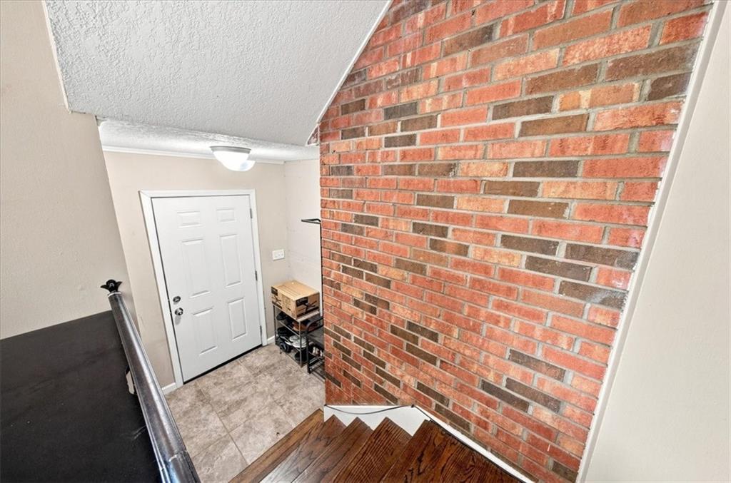 Photo 6 of 10001 Cambridge Avenue