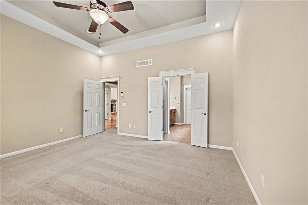 Photo 5 of 408 E 30th Avenue