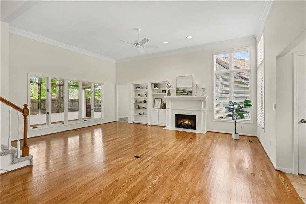 Photo 4 of 4530 W 90th Street