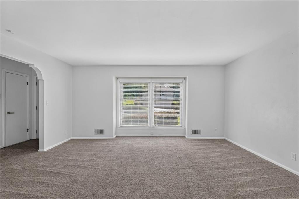 Photo 7 of 9200 Wyandotte Street