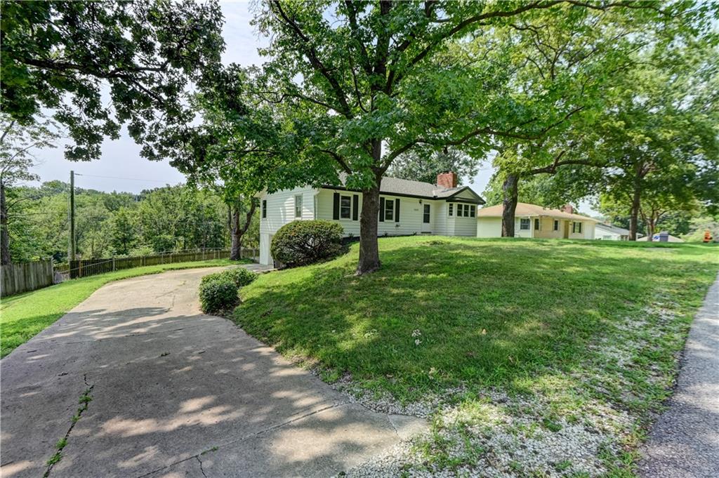 Photo 2 of 2820 Berry Lane