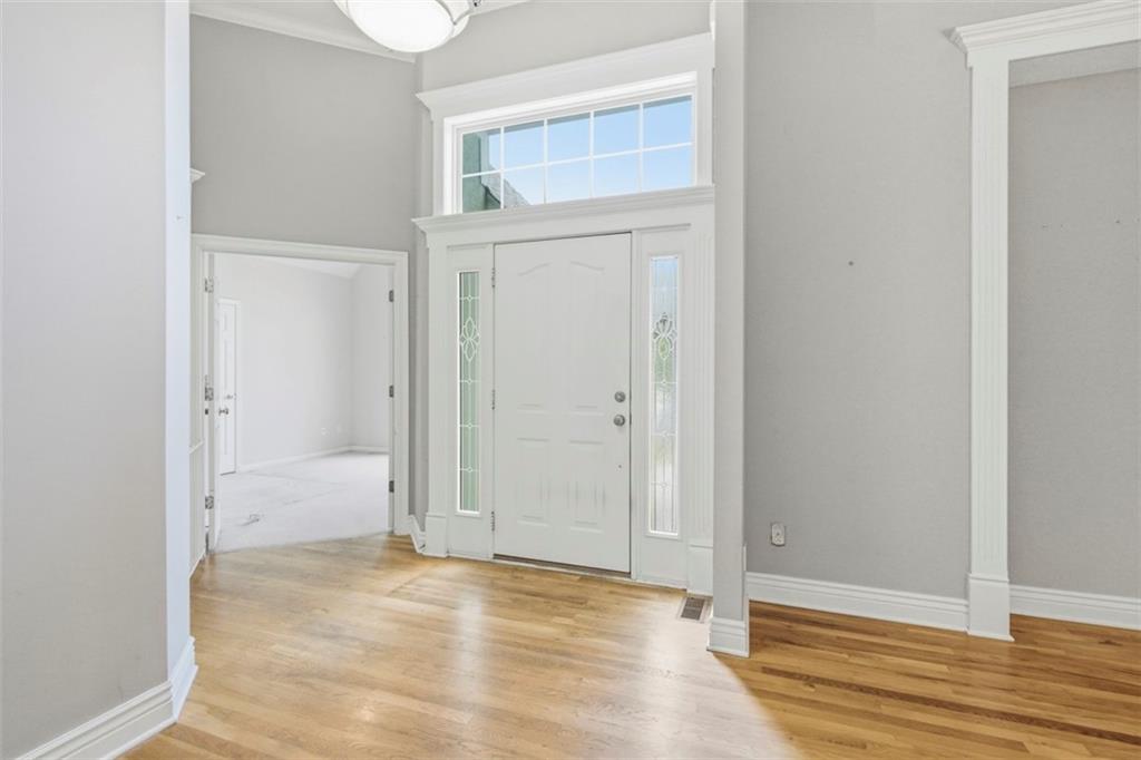 Photo 5 of 4809 W 162nd Street