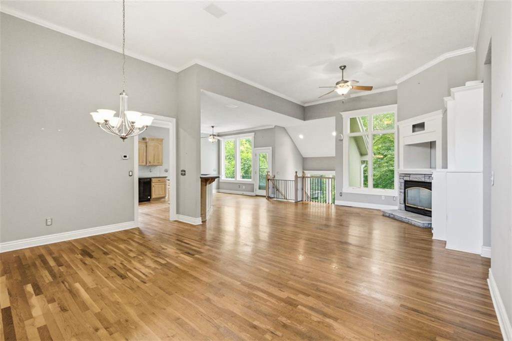 Photo 6 of 4809 W 162nd Street
