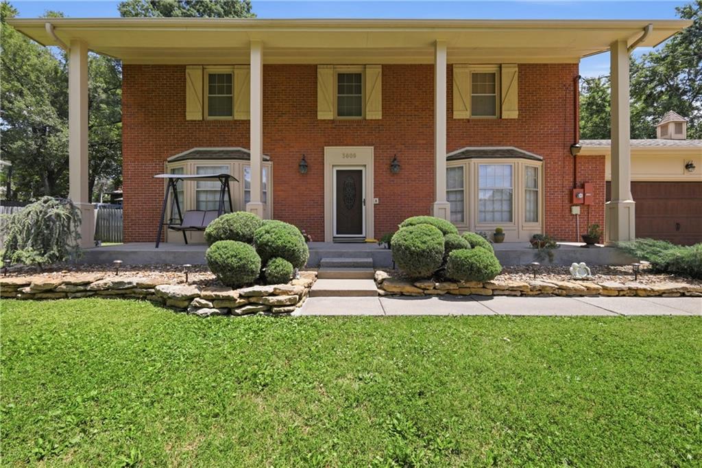 Photo 3 of 3609 S Phelps Road