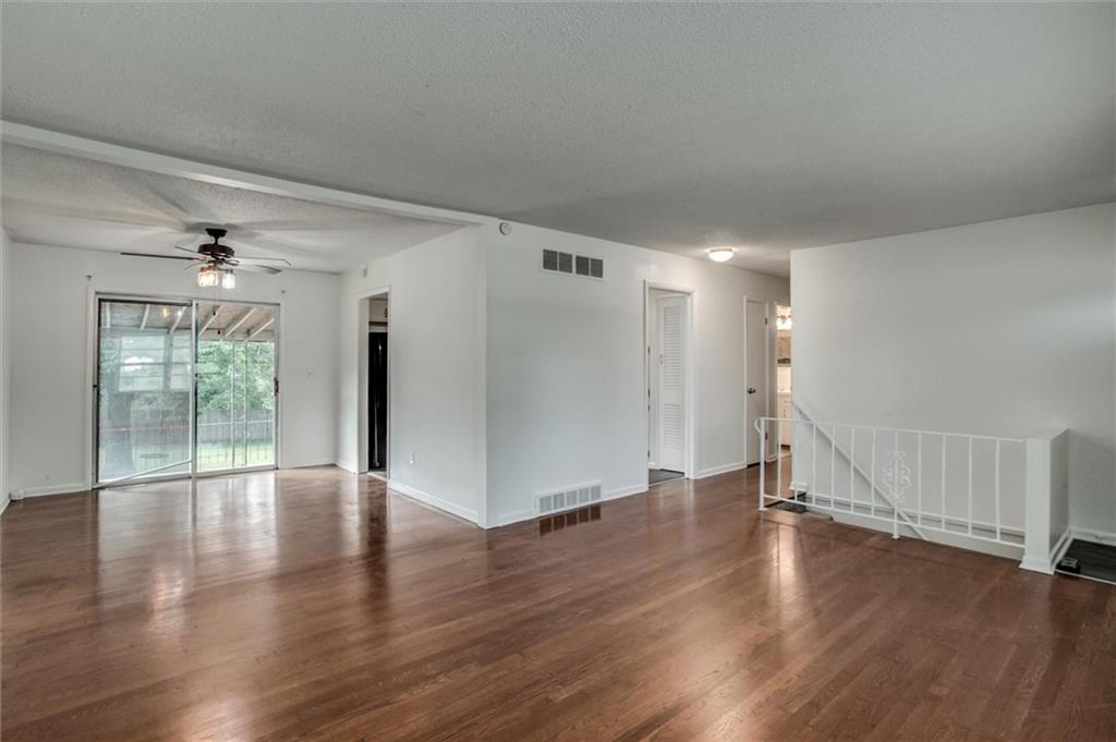 Photo 6 of 439 E Whittier Street