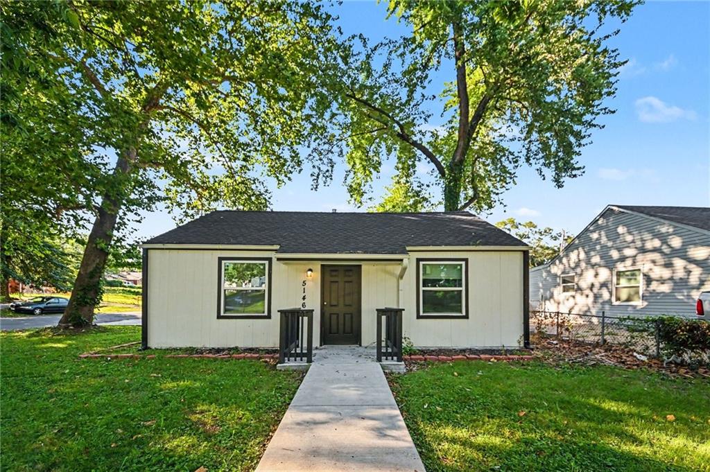 Photo 2 of 5146 Forest Avenue