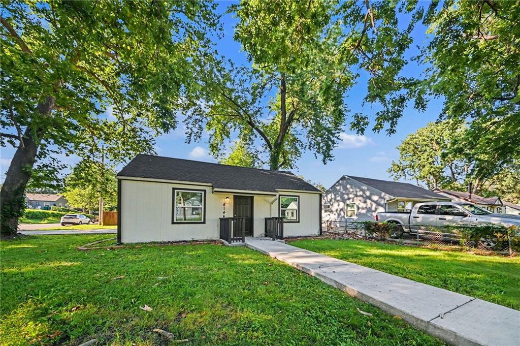 Photo 5 of 5146 Forest Avenue