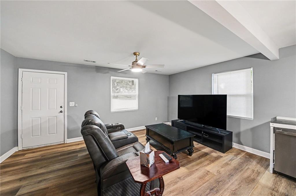 Photo 7 of 5146 Forest Avenue