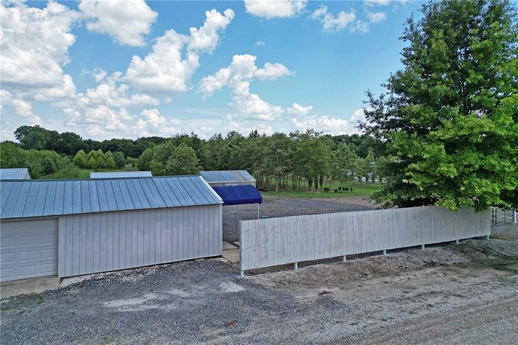 Photo 4 of 22701 Timberview Road