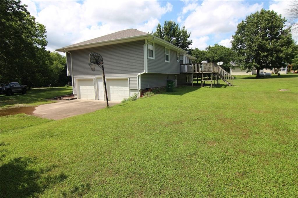 Photo 4 of 23715 S Chadwick Drive