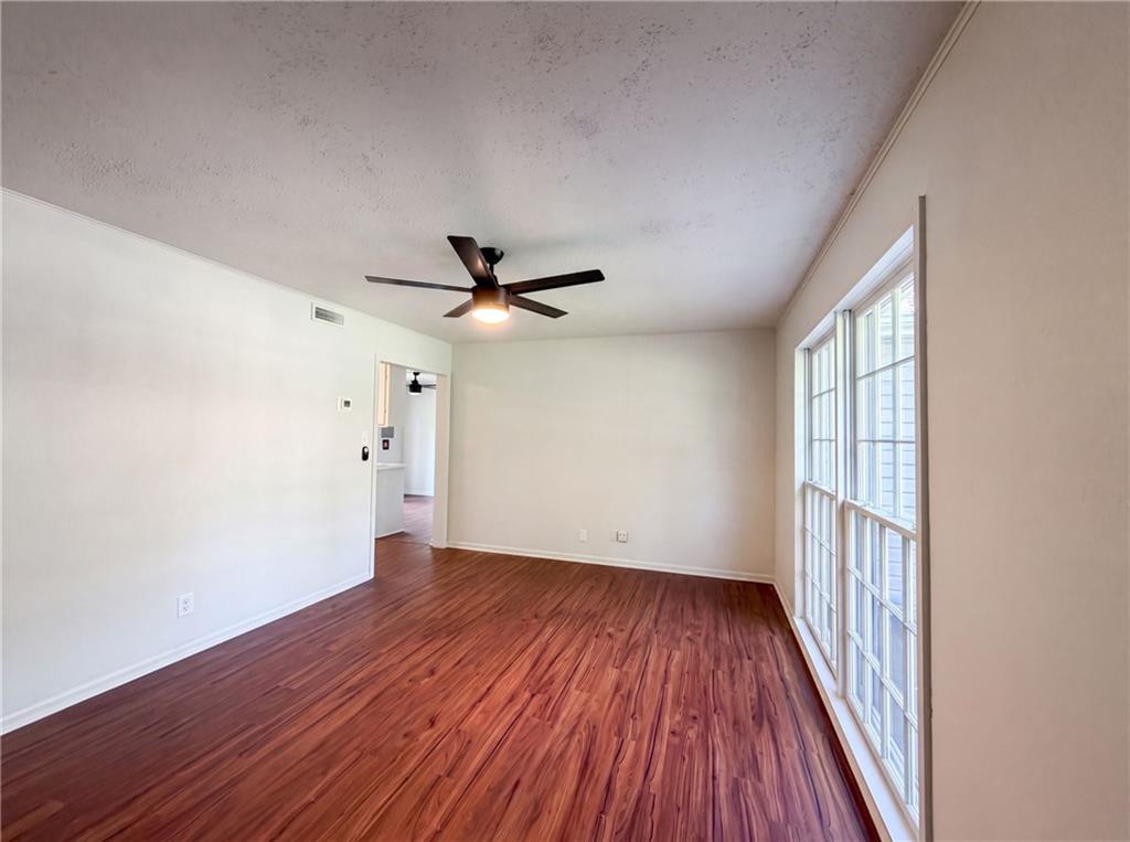 Photo 3 of 11615 W 68th Street