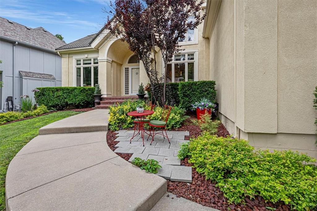 Photo 5 of 14612 W 50th Street
