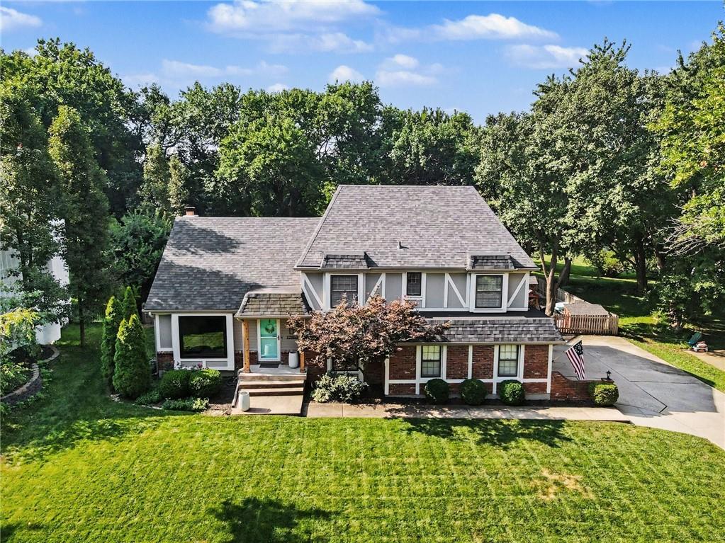 Photo 3 of 12860 Sagamore Road