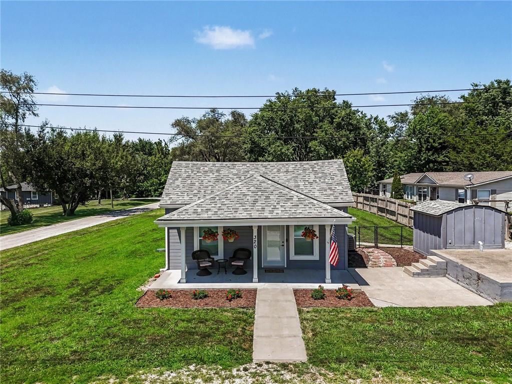 Photo 2 of 320 Elm Street