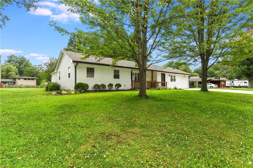 Photo 4 of 11 Crestview Drive
