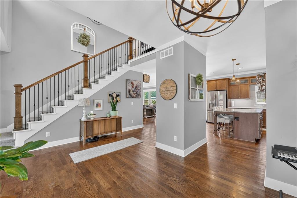 Photo 7 of 1800 Knoll Creek Lane
