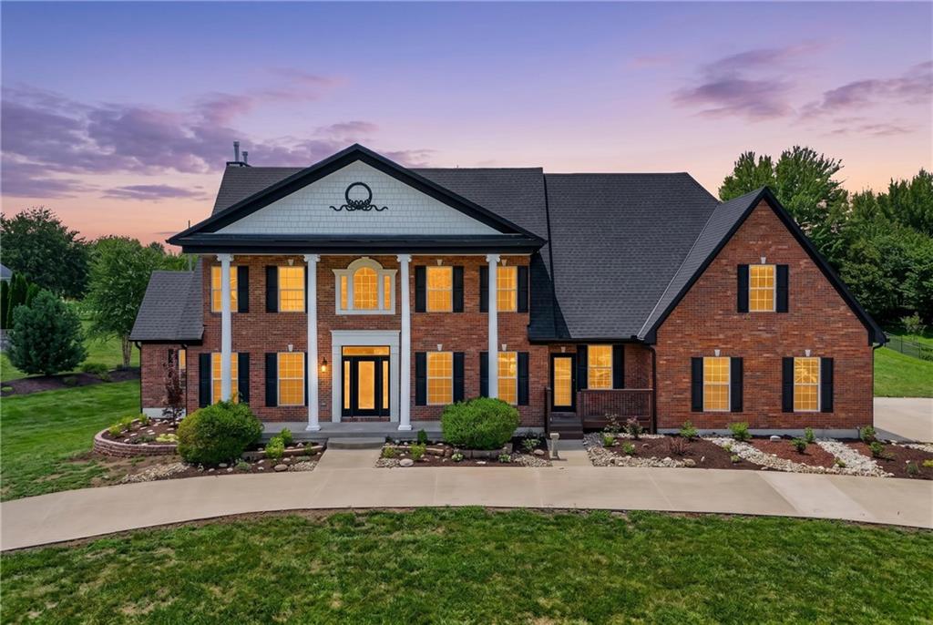 Photo 5 of 20 SE Meadowbrook Drive