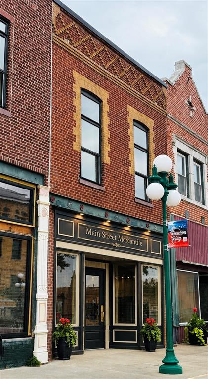 Photo of 103 S Lexington Street