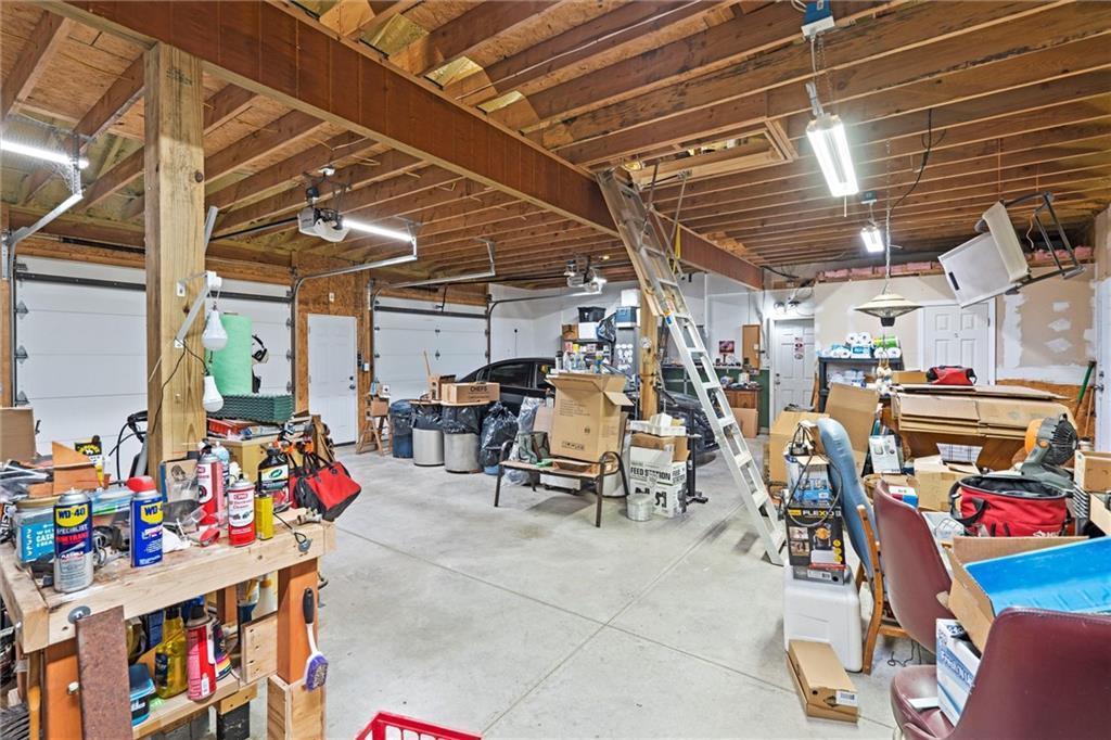 Photo 5 of 17739 Eisenhower Road