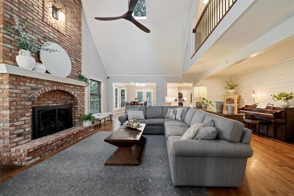 Photo 5 of 8262 W 117th Street
