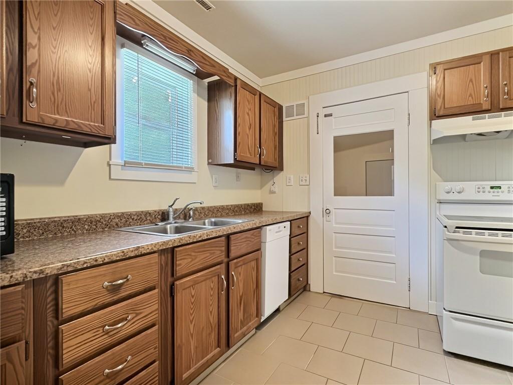 Photo 6 of 125 Walnut Street