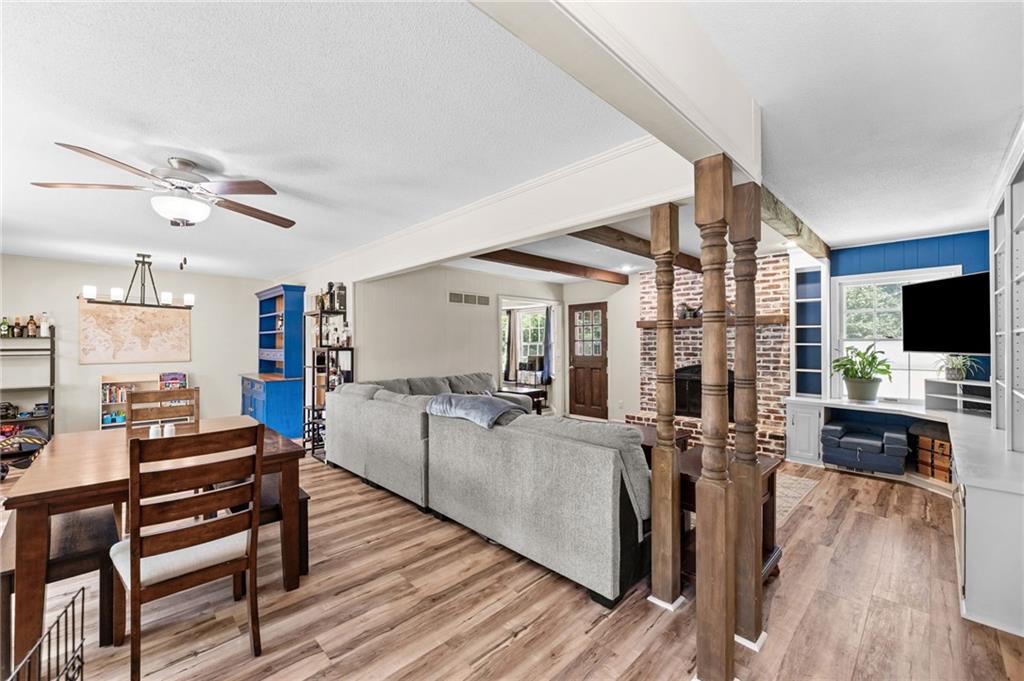 Photo 6 of 10112 W 65th Street