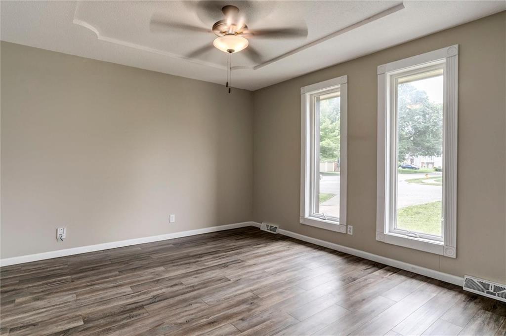 Photo 4 of 12315 W 100th Place