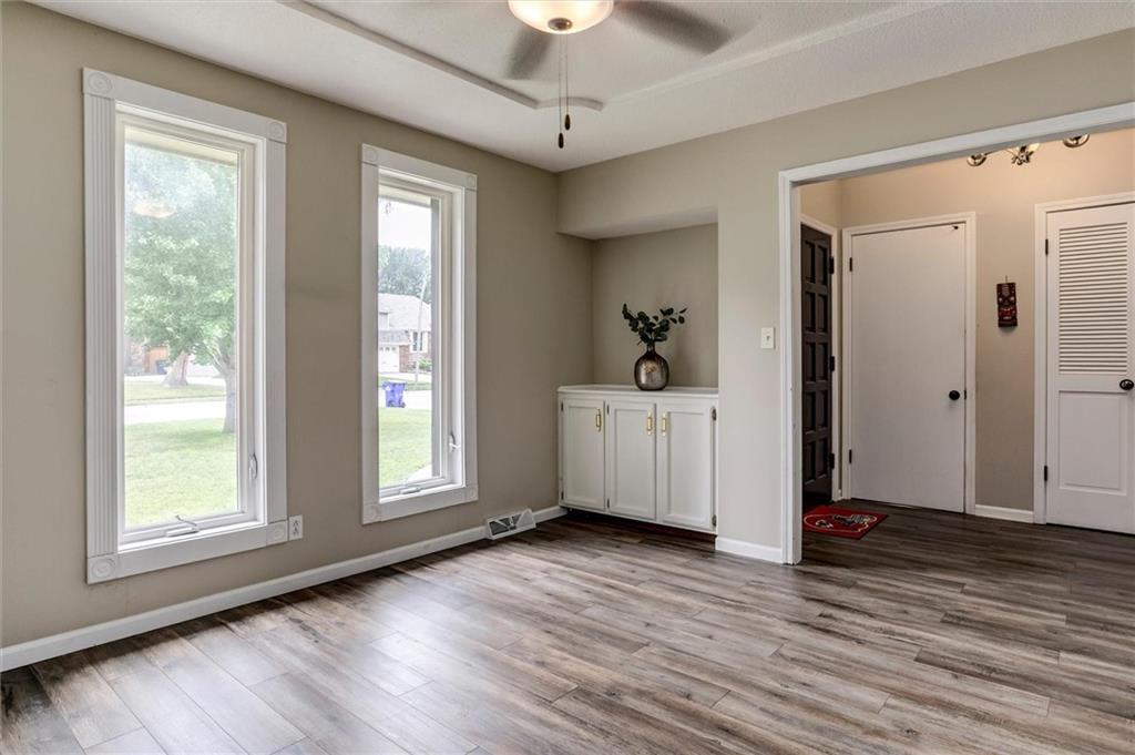 Photo 5 of 12315 W 100th Place