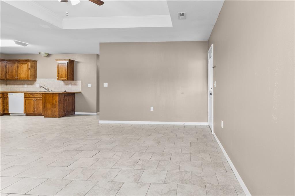 Photo 6 of 312 Grover Street
