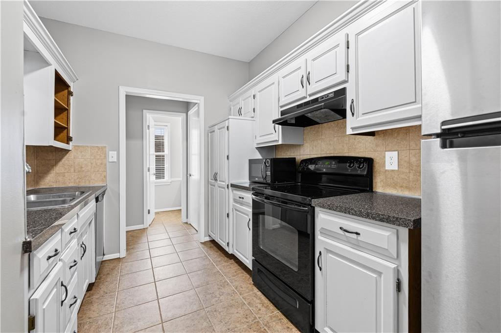 Photo 7 of 7430 Nall Avenue